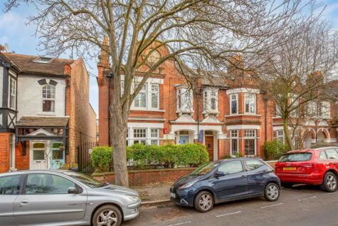 Cowley Road, Mortlake, London, SW14