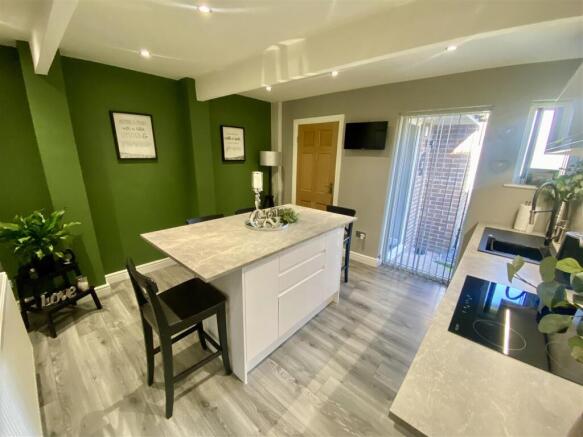 Bramleys Estate Agents - Fairfield Drive - Mirfiel