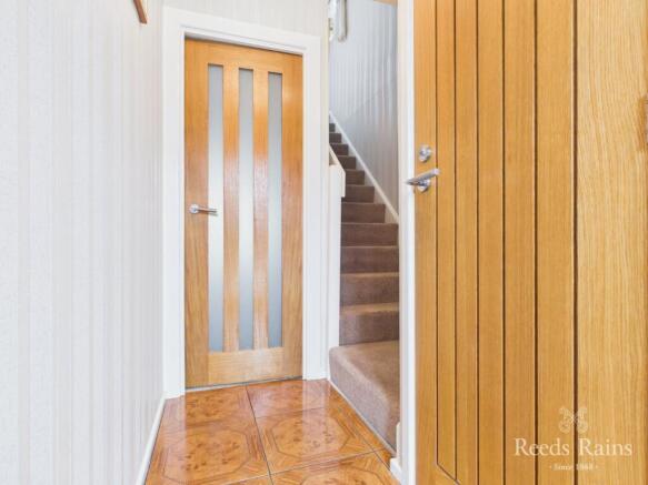 4 bed Detached for sale Image 8