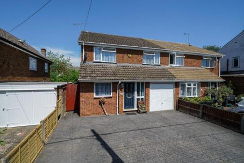 Folly Lane, Caddington, LU1