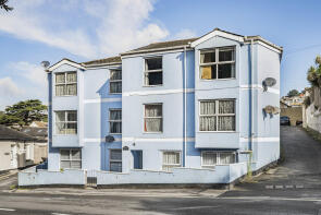 Flat 7, Grange Court, Bitton Park Road, Teignmouth TQ14 9DF