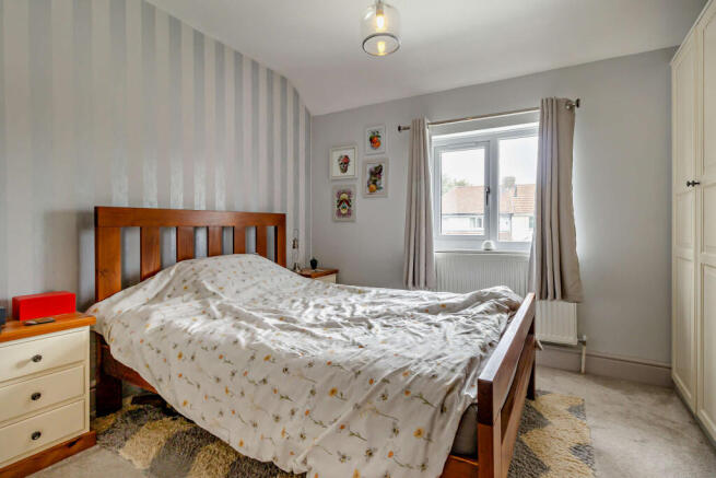 3 bed Semi-Detached for sale Image 6