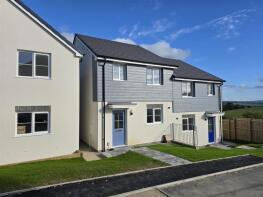 1, Wheatfield Close, Launceston PL15 9GY