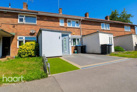Whitewaits, Harlow