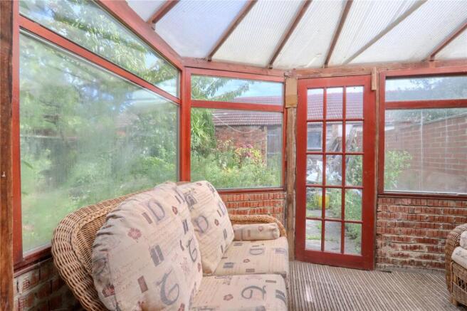 4 bed Semi-Detached for sale Image 10