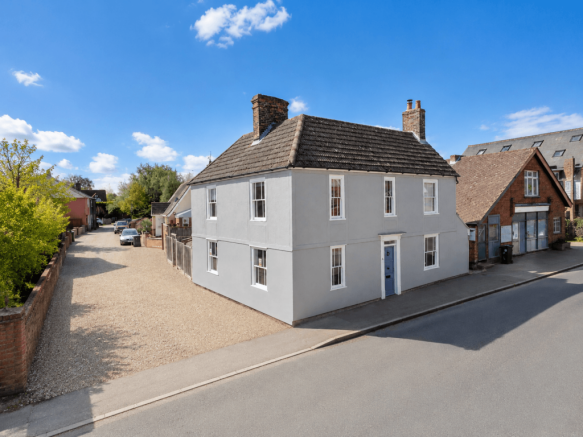 4 Bedroom Detached for Sale
