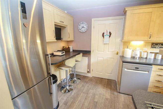 Fitted Kitchen