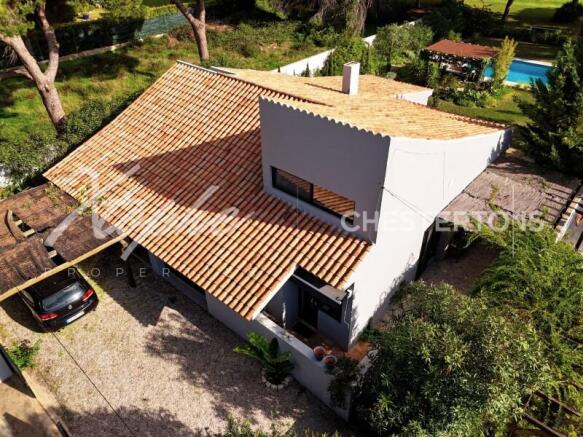 Vilamoura Golf Front Villa For Sale (8)