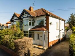 574, King Lane, Moortown, Leeds LS17 7AJ