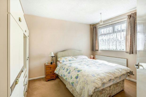 BEDROOM 1 FRONT