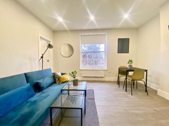 1 bed Apartment to rent Image 5