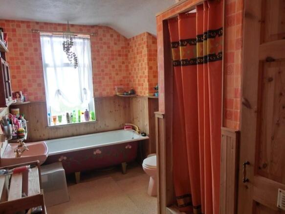 Photo 8