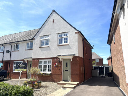 Lave Way, Caldicot, NP26 5