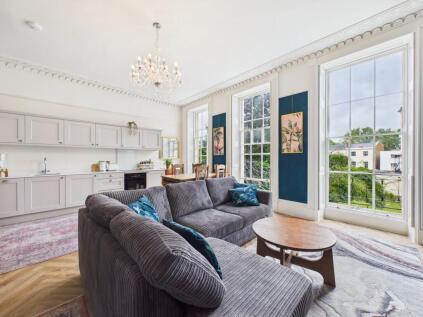 Berkeley Place, Cheltenham, GL52
