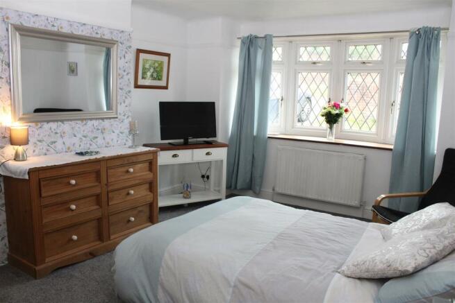 Second bedroom