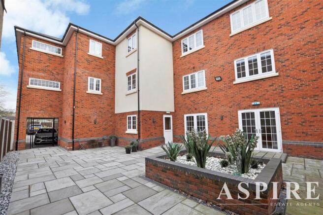 Aspire Estate Agents Benfleet 102.jpg