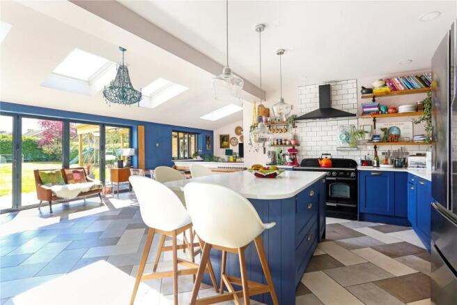 Kitchen/Dining Area