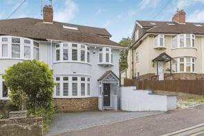 19, Greenways, Hertford SG14 2BS
