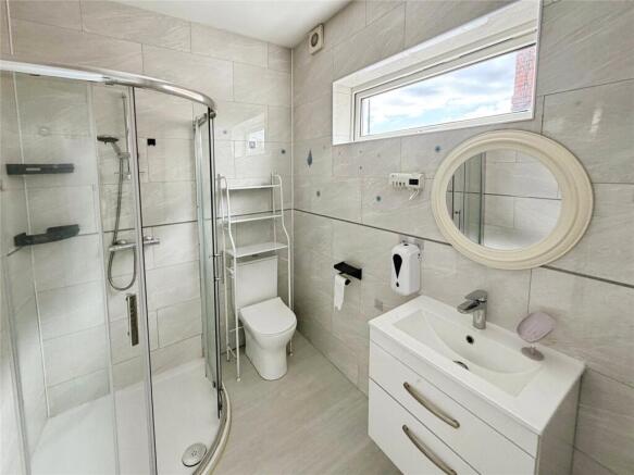 Shower Room/Wc