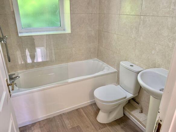 First Floor Family Bathroom