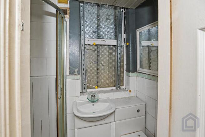 1 bed Flat for sale Image 9
