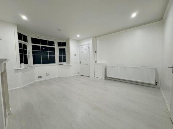 88239fa8-030e-488...