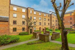 32, Tiffany Court, Redcliff Mead Lane, Redcliff, Bristol BS1 6FD