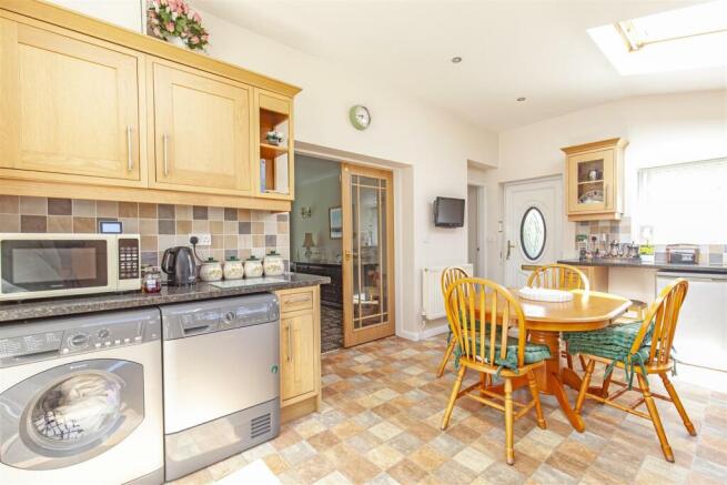 Kitchen-3.jpg