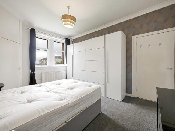 Bedroom 1-1