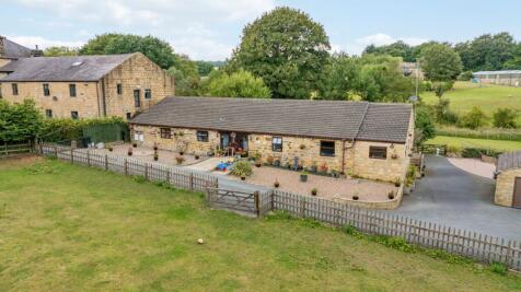 Dean Head, Scotland Lane, Horsforth, Leeds, LS18