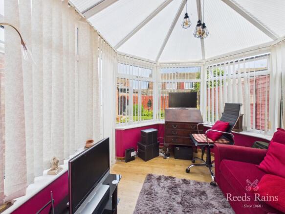 2 bed Semi-Detached for sale Image 7