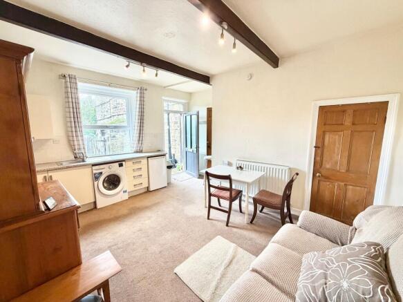 1 bed End of Terrace to rent Image 7