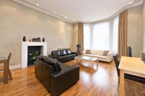 23, Clarence Gate Gardens, Glentworth Street, London NW1 6BA