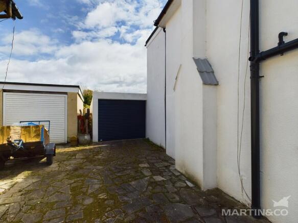Cheritree Garage