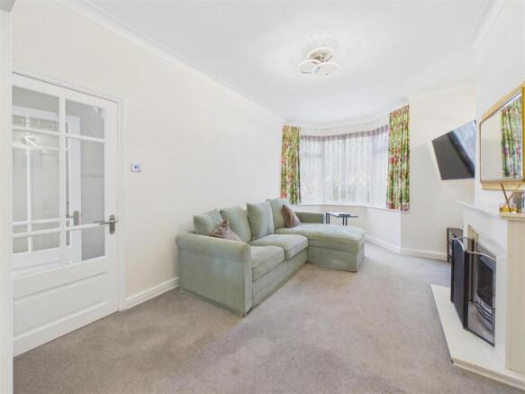 3 bed Semi-Detached for sale Image 11