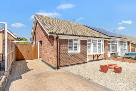 Chaplin Close, Chelmsford, CM2 8QW