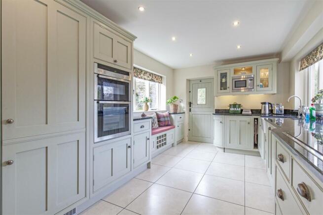 Kitchen-1.jpg