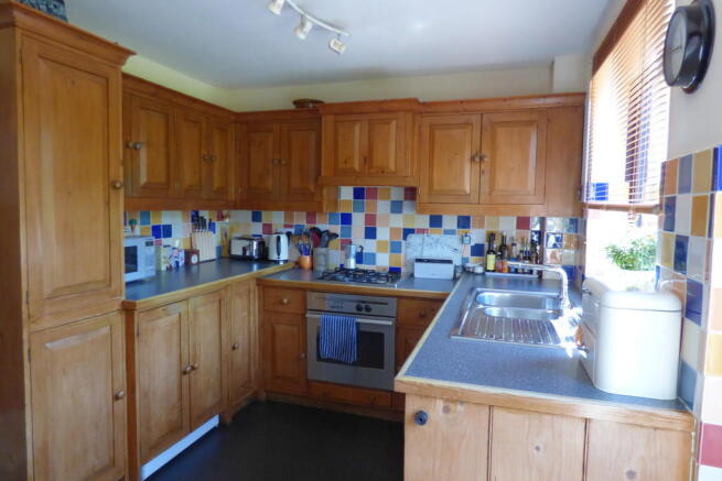 Photo 6