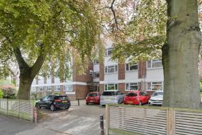 Flat 10, 24 Michelle Court, Shaa Road, London W3 7LW