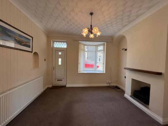 3 bed End of Terrace for sale Image 2