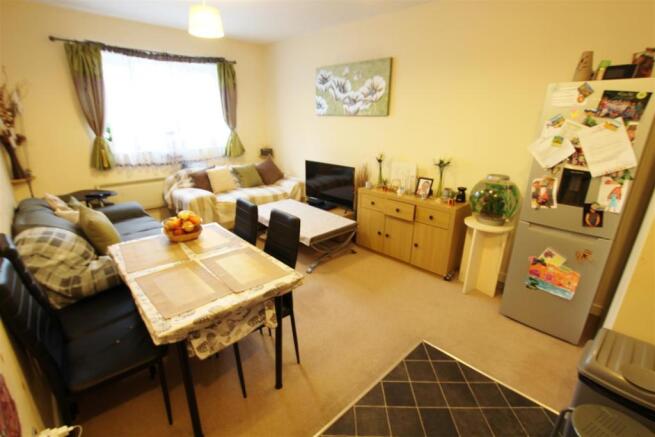 Lounge/Diner Area