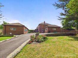 Wallbridge Lodge, Wallbridge, Frome BA11 5JX