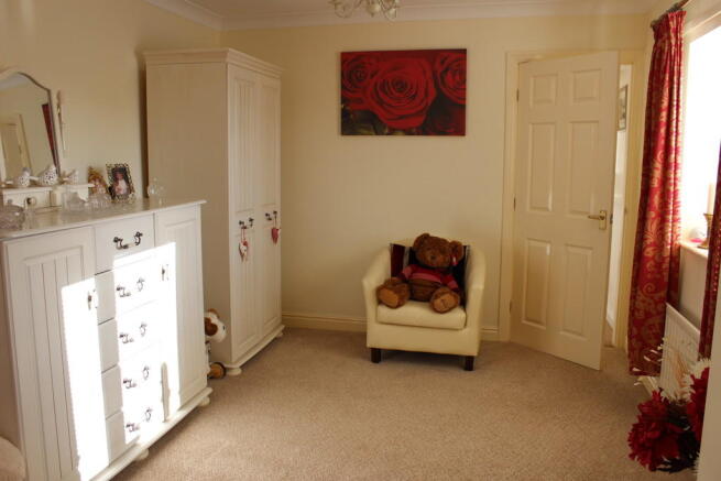 Bed 2 (2)
