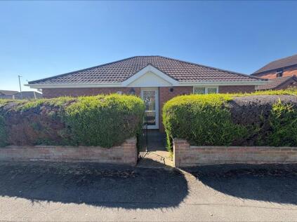 Picksley Crescent, Holton-Le-Clay