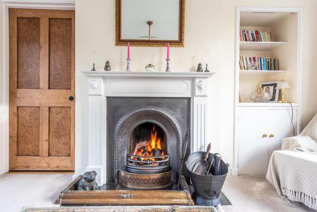 SITTING ROOM