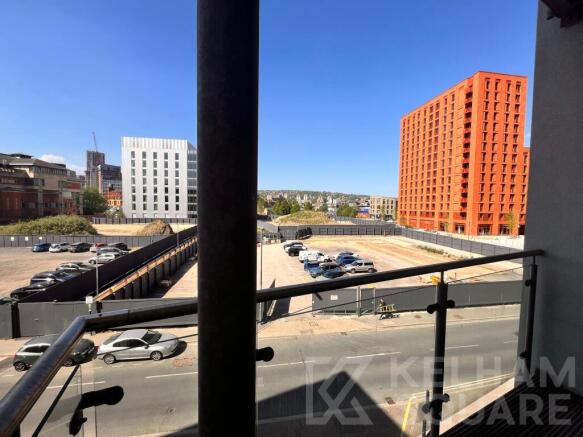 1 bed Apartment to rent Image 12