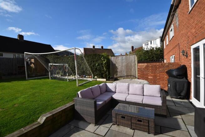 patio1.JPG