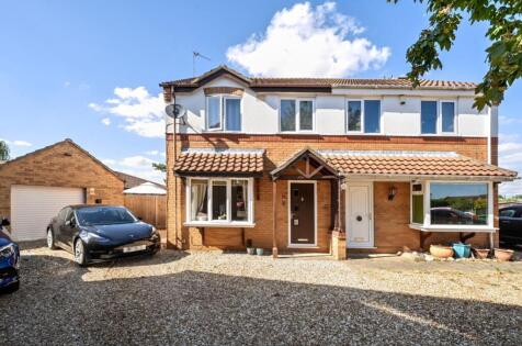 Ridgewell Close, Lincoln, Lincolnshire, LN6