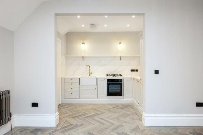 Third Avenue, Flat 11-007.jpg