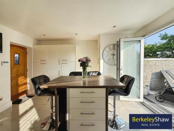 Open-Plan Kitchen/Diner